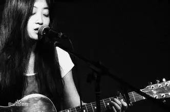 一个人看小丸子 - 桃子鱼仔ukulele